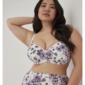 NWT Torrid Full-Coverage Balconette Lightly Lined Print 360° Back Smoothing Bra